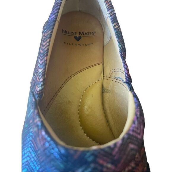Nurse Mates Womens Multicolor Chevron Leather Slip On Bryer Clogs Size 9.5M - Picture 3 of 11